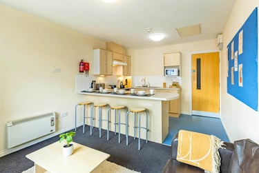 1 bed flat, Brook Street, Plungington, Preston, PR17EA - Image 2
